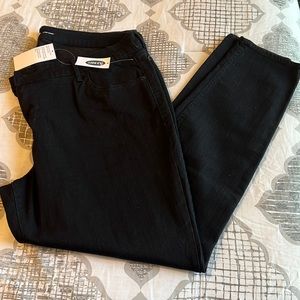 NWT Old Navy Super Skinny Black Denim Jeans